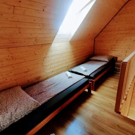 Ferienhaus Brzozowa Polana Perlino