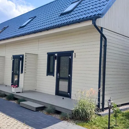 Semesterbostad Brzozowa Polana Kompleks 4 Domkow W Okolicy Jeziora I Morza *