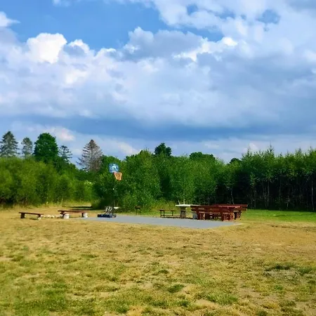 Brzozowa Polana Kompleks 4 Domkow W Okolicy Jeziora I Morza Perlino