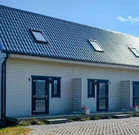 Semesterbostad Brzozowa Polana Kompleks 4 Domkow W Okolicy Jeziora I Morza *